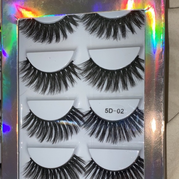 Eyelashessss💖💖 - Picture 2 of 5